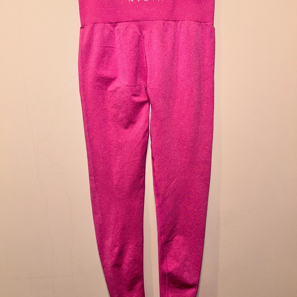 NVGTN Fuchsia Leggings